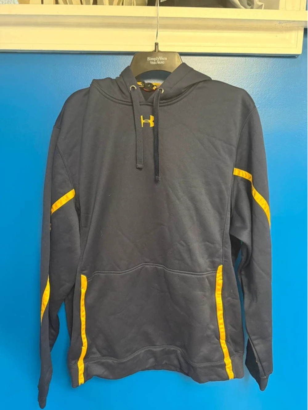 Under Armour Mens Loose Fit Navy Blue Yellow Accent Fleece Hoodie Large